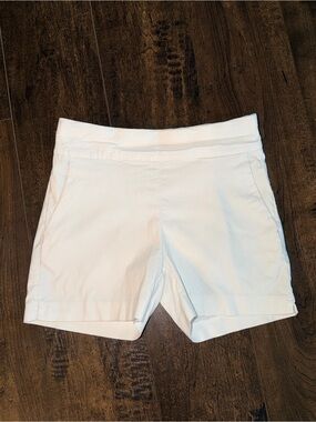 HDE White Shorts